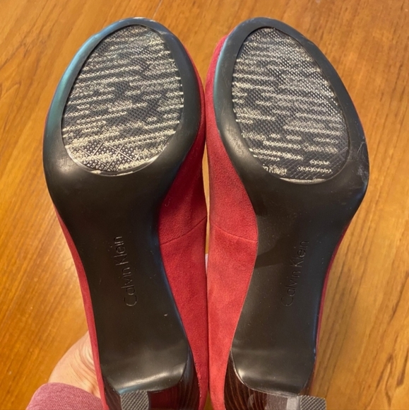 Red peep toe heels Calvin Klein - Picture 2 of 3